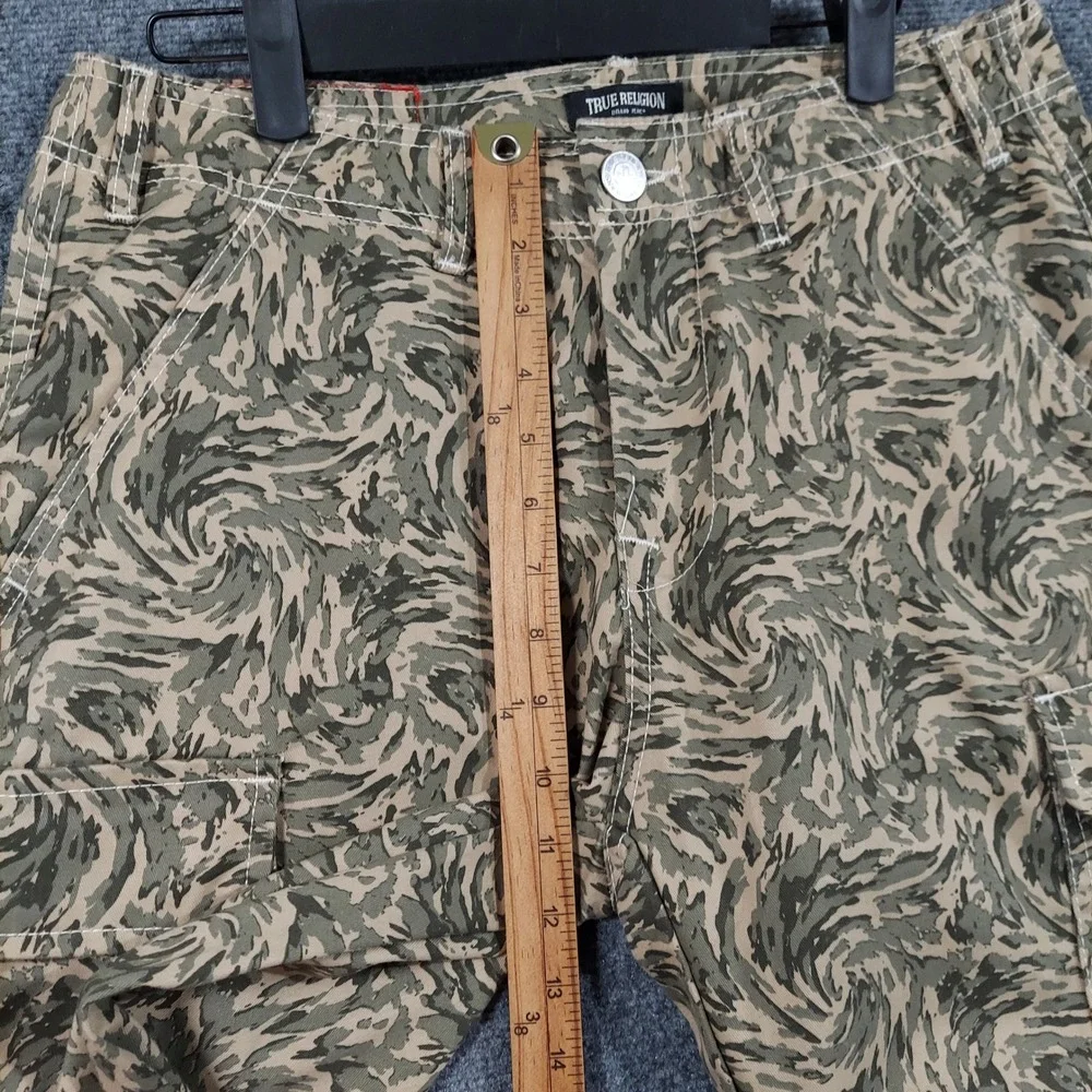 True Religion Cargo Pants Mens 30x32 Abstract Camo Green Swirl 701122 NEW